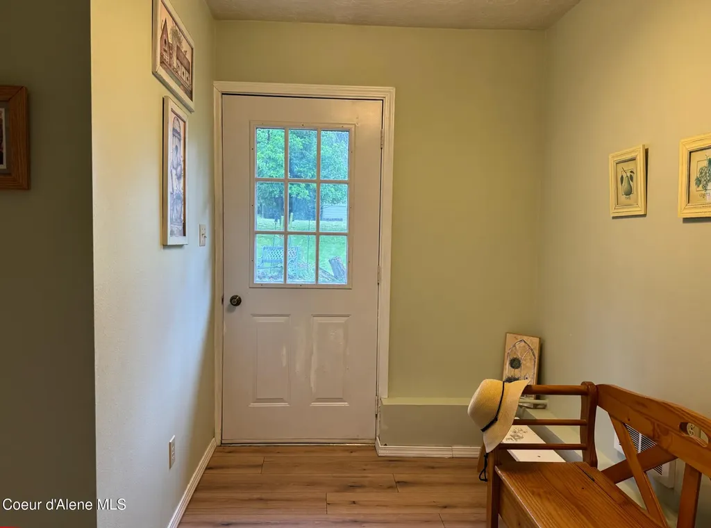 290 Syringa Heights Road Sandpoint ID 83864