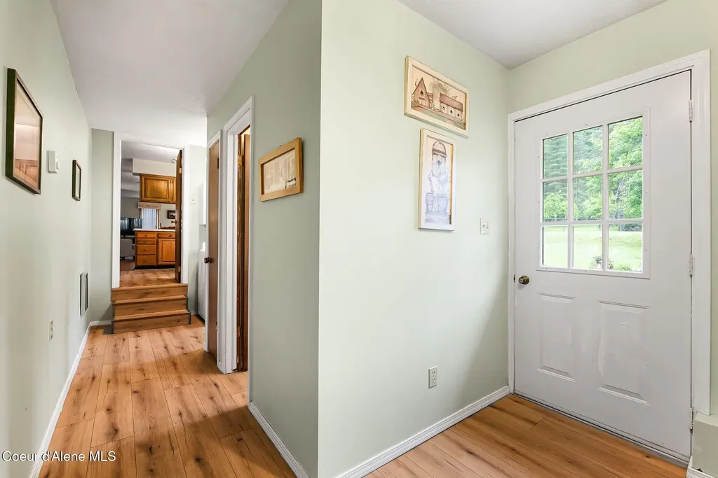 290 Syringa Heights Road Sandpoint ID 83864
