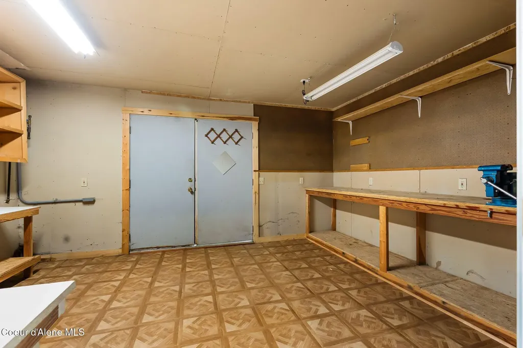 290 Syringa Heights Road Sandpoint ID 83864