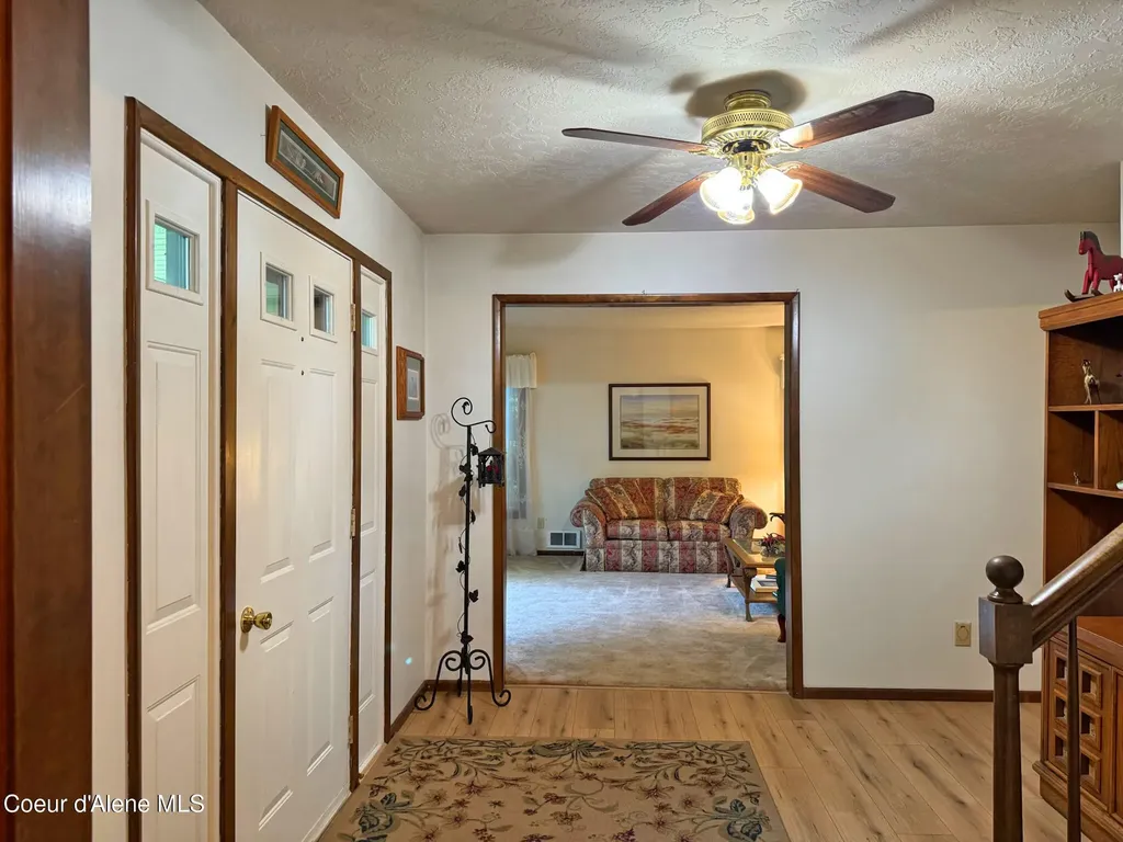290 Syringa Heights Road Sandpoint ID 83864