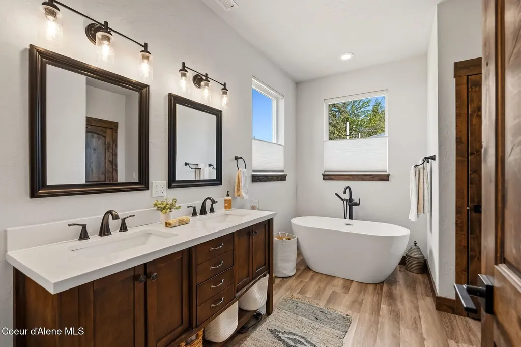 140 Madera Drive Sandpoint ID 83864