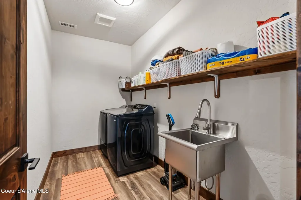 140 Madera Drive Sandpoint ID 83864