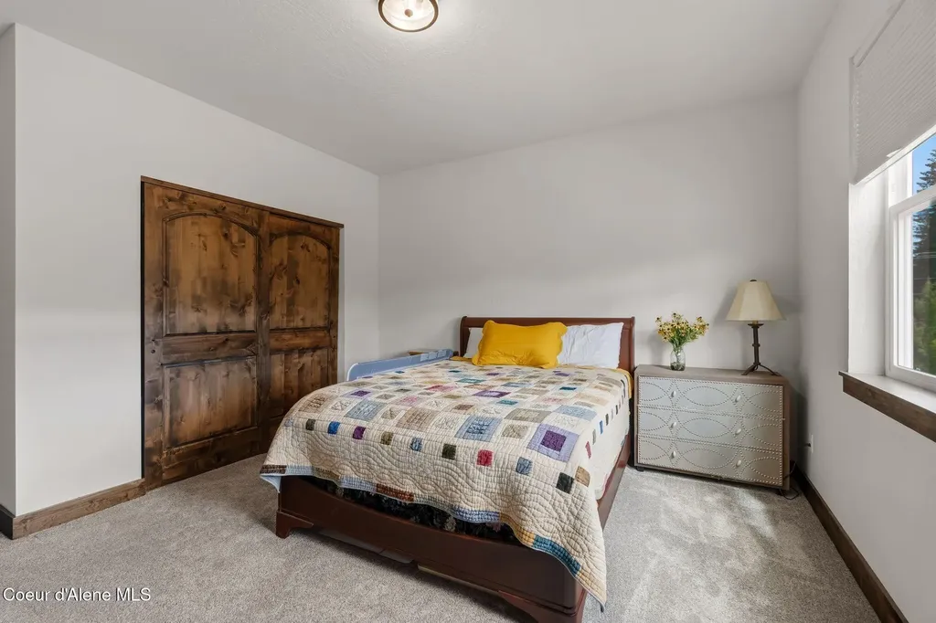 140 Madera Drive Sandpoint ID 83864