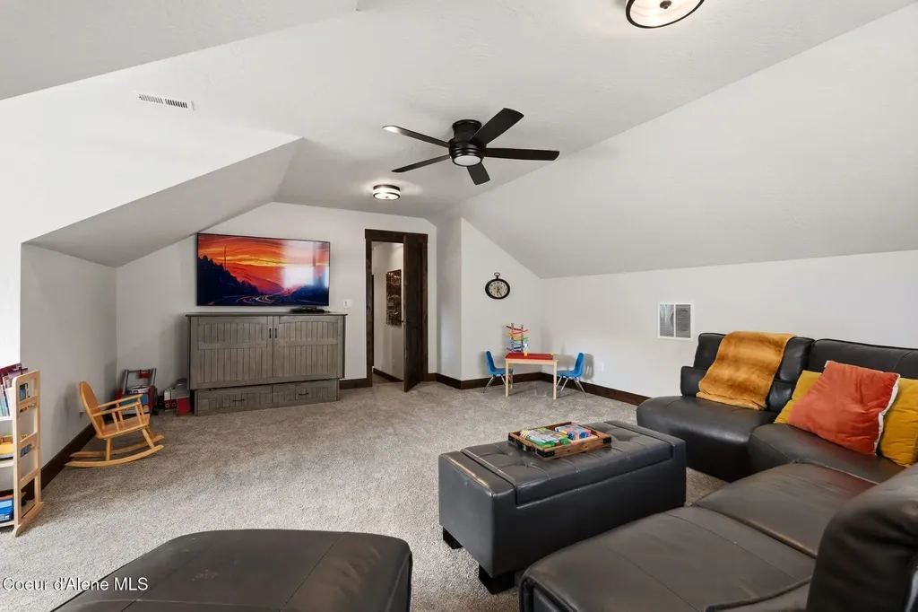 140 Madera Drive Sandpoint ID 83864