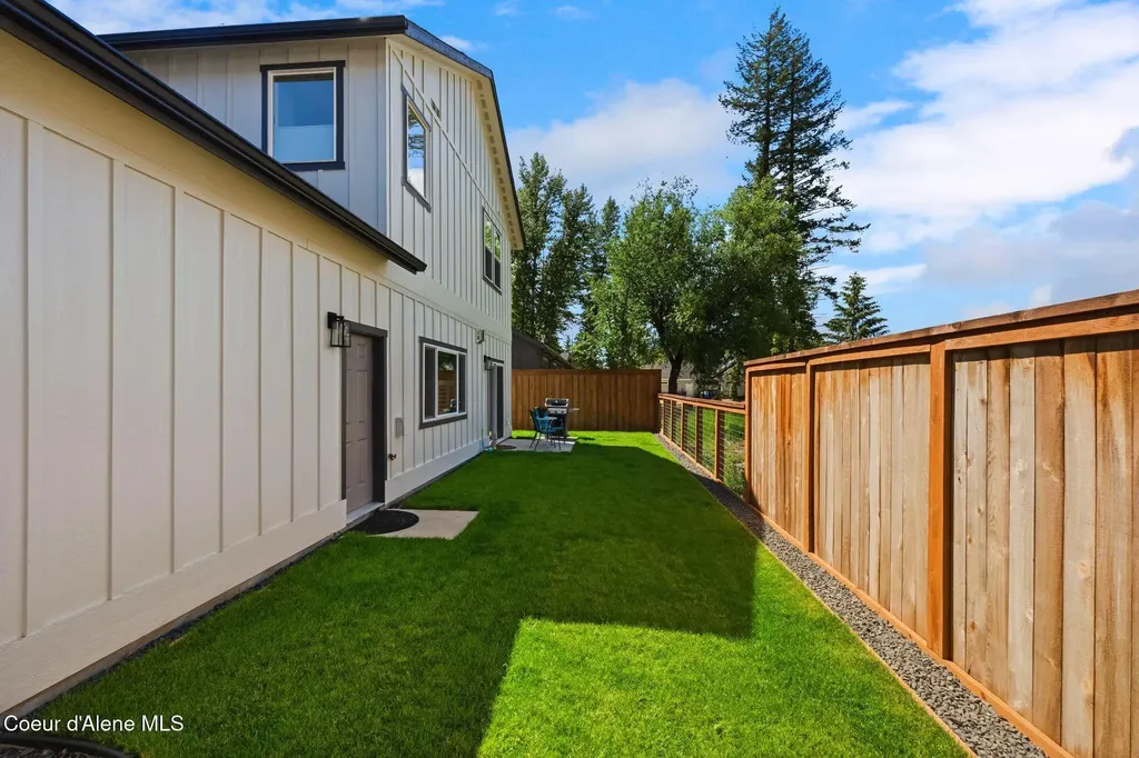 140 Madera Drive Sandpoint ID 83864