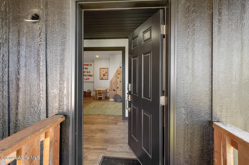 22344 S Carroll Drive Worley ID 83876