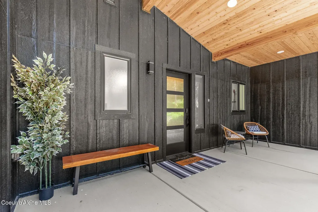 22344 S Carroll Drive Worley ID 83876