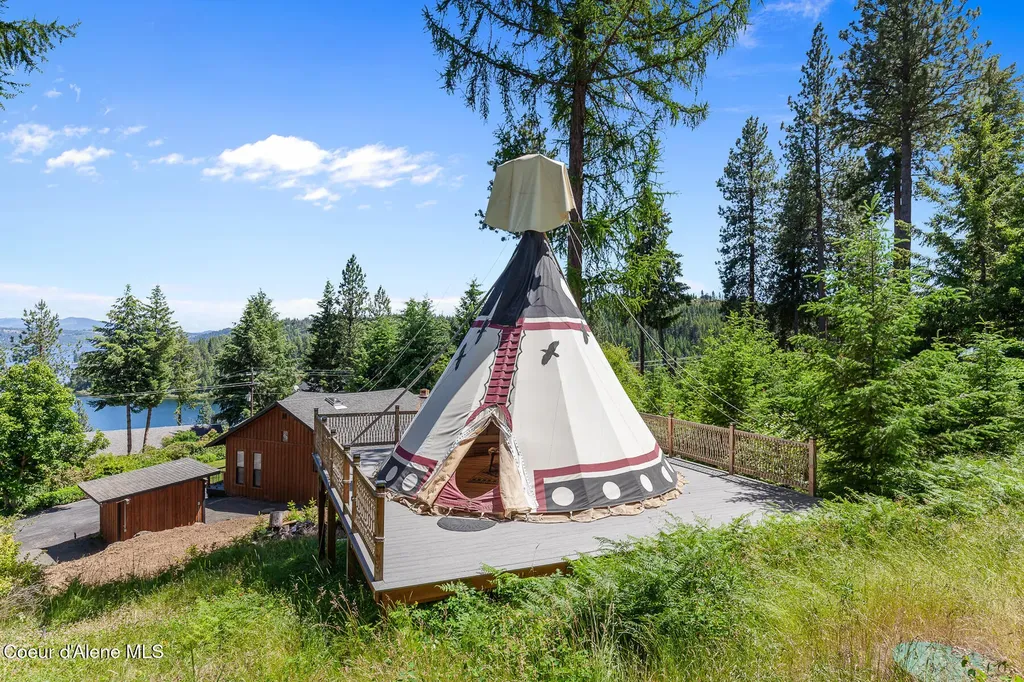 22344 S Carroll Drive Worley ID 83876