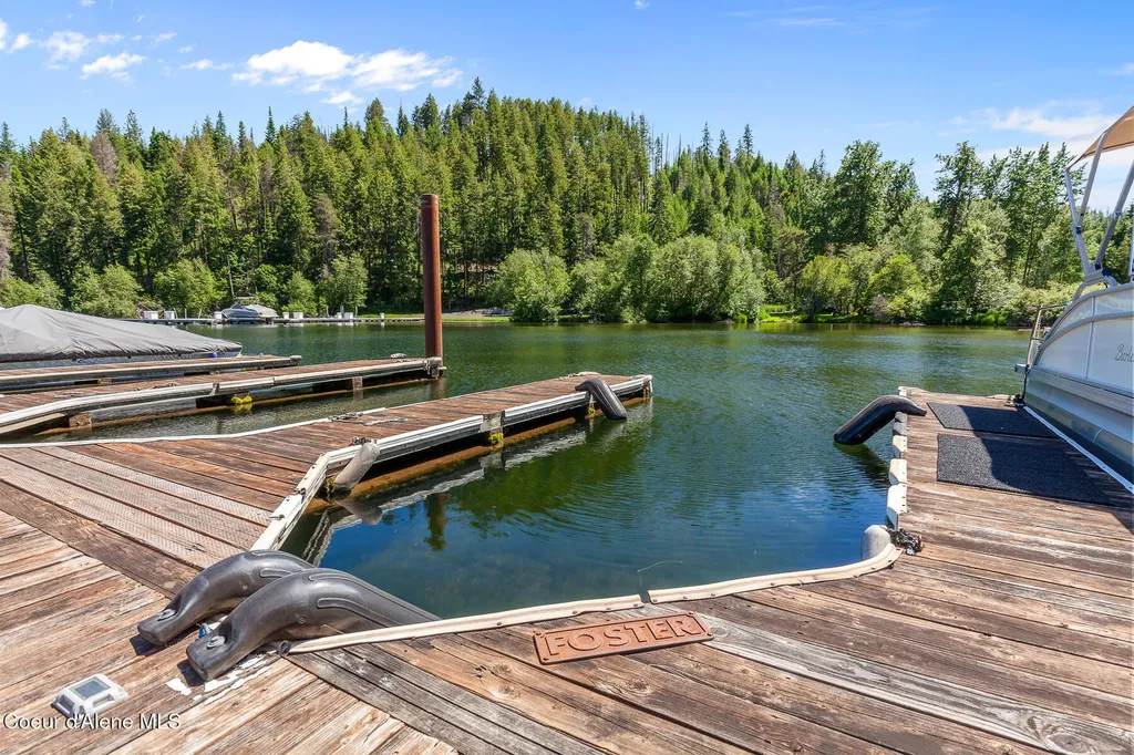 22344 S Carroll Drive Worley ID 83876