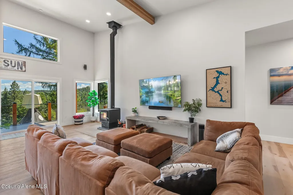 22344 S Carroll Drive Worley ID 83876