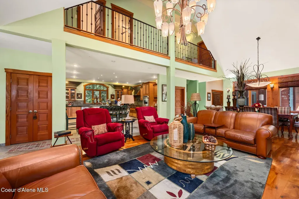 42303 Highway 200 Hope ID 83836