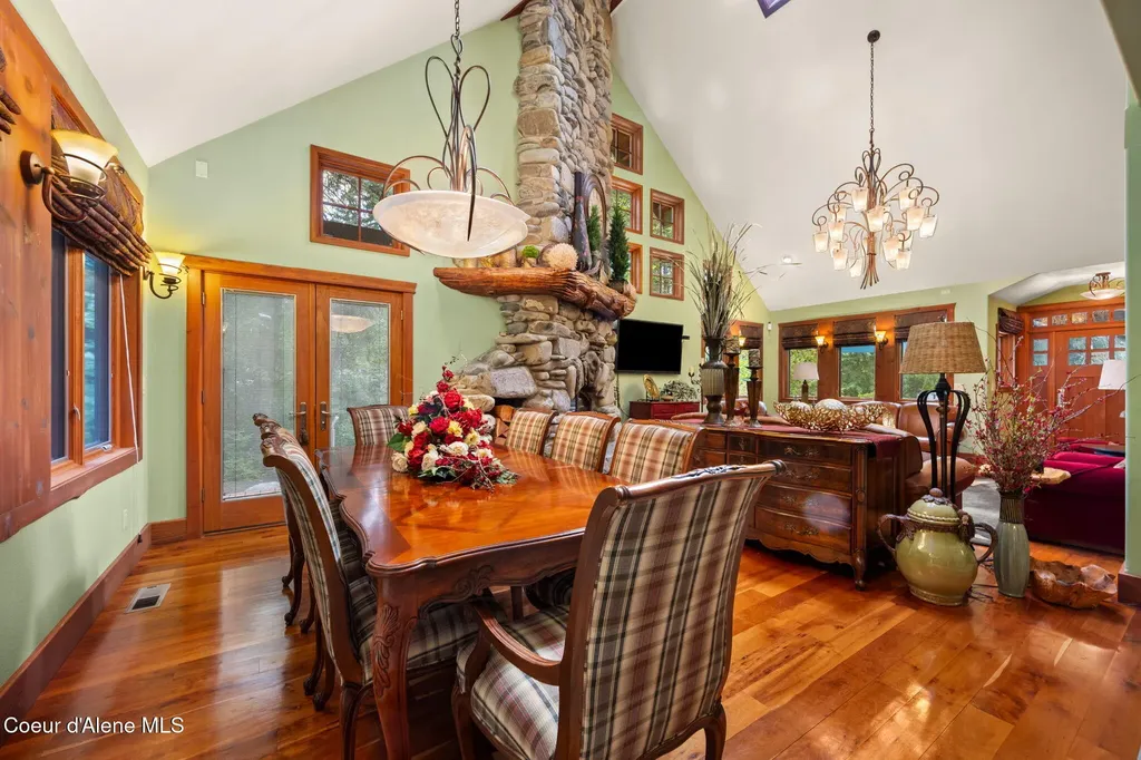 42303 Highway 200 Hope ID 83836