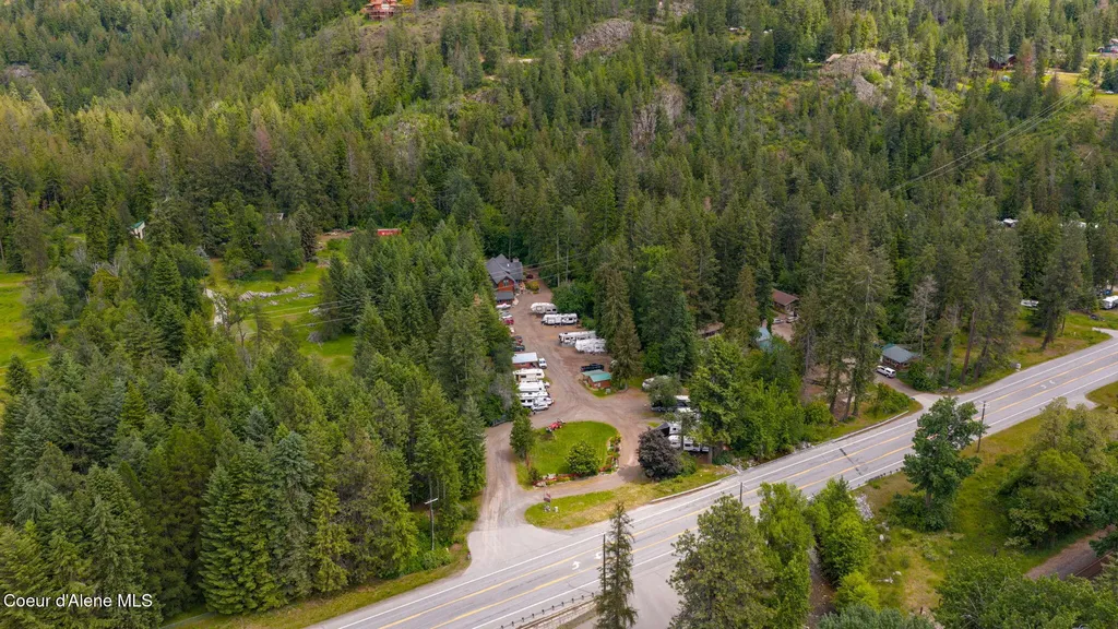 42303 Highway 200 Hope ID 83836