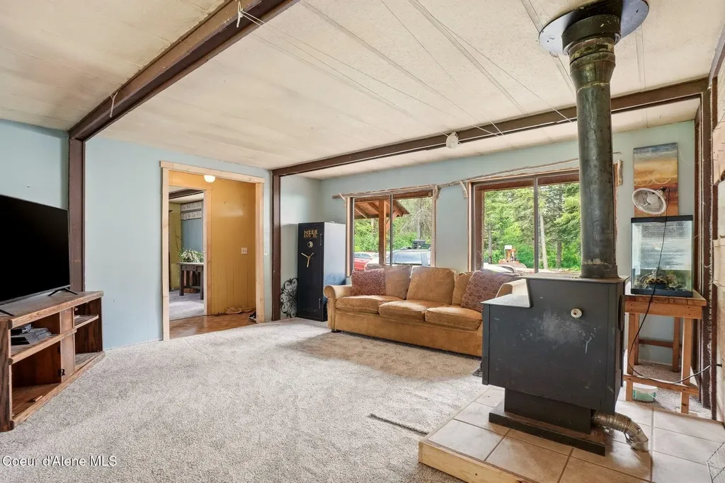 890 Pokey Creek Road St. Maries ID 83861