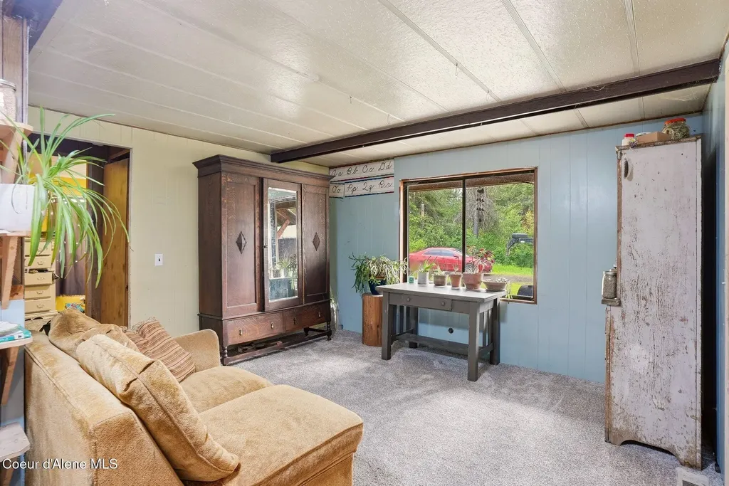 890 Pokey Creek Road St. Maries ID 83861