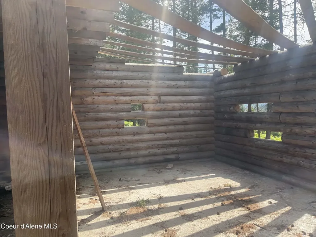 890 Pokey Creek Road St. Maries ID 83861