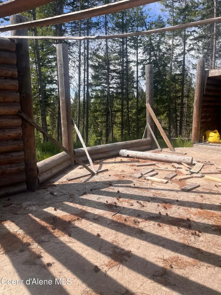 890 Pokey Creek Road St. Maries ID 83861