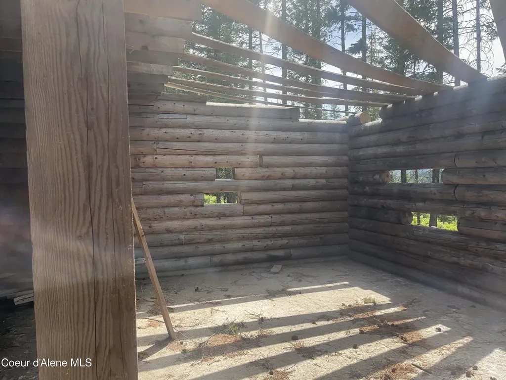 890 Pokey Creek Road St. Maries ID 83861
