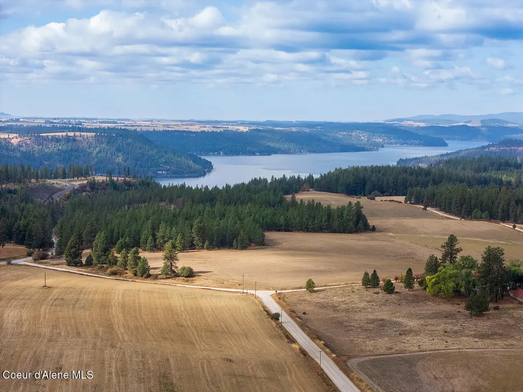 E Van Dusen Road Harrison ID 83833