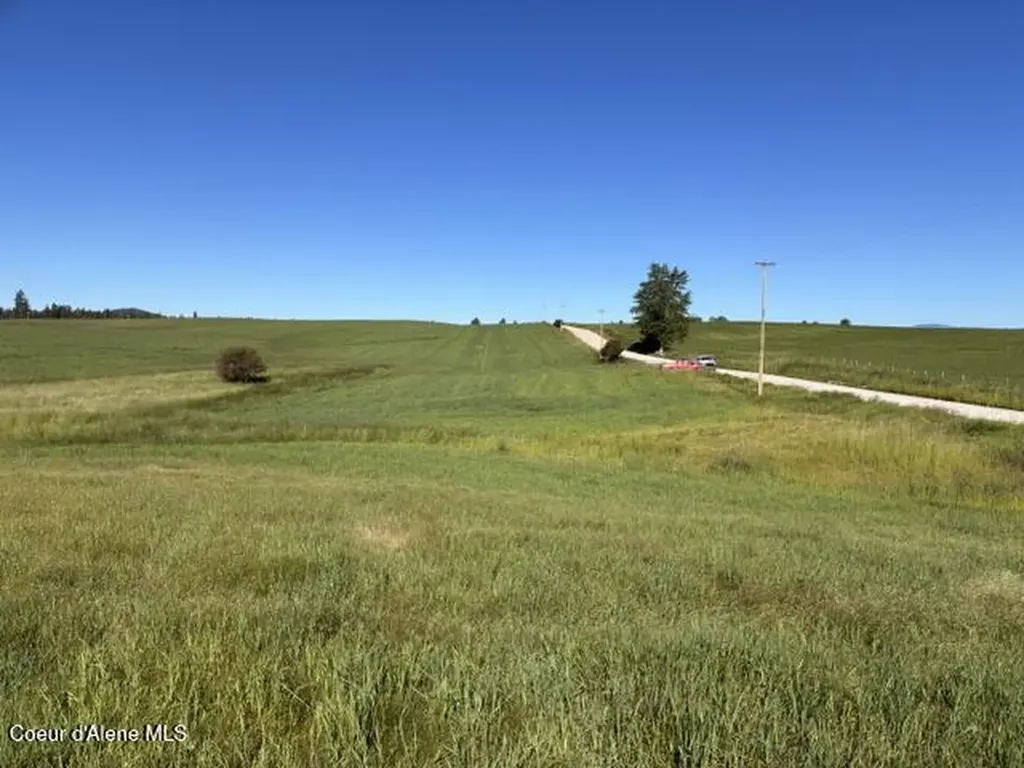 E Van Dusen Road Harrison ID 83833