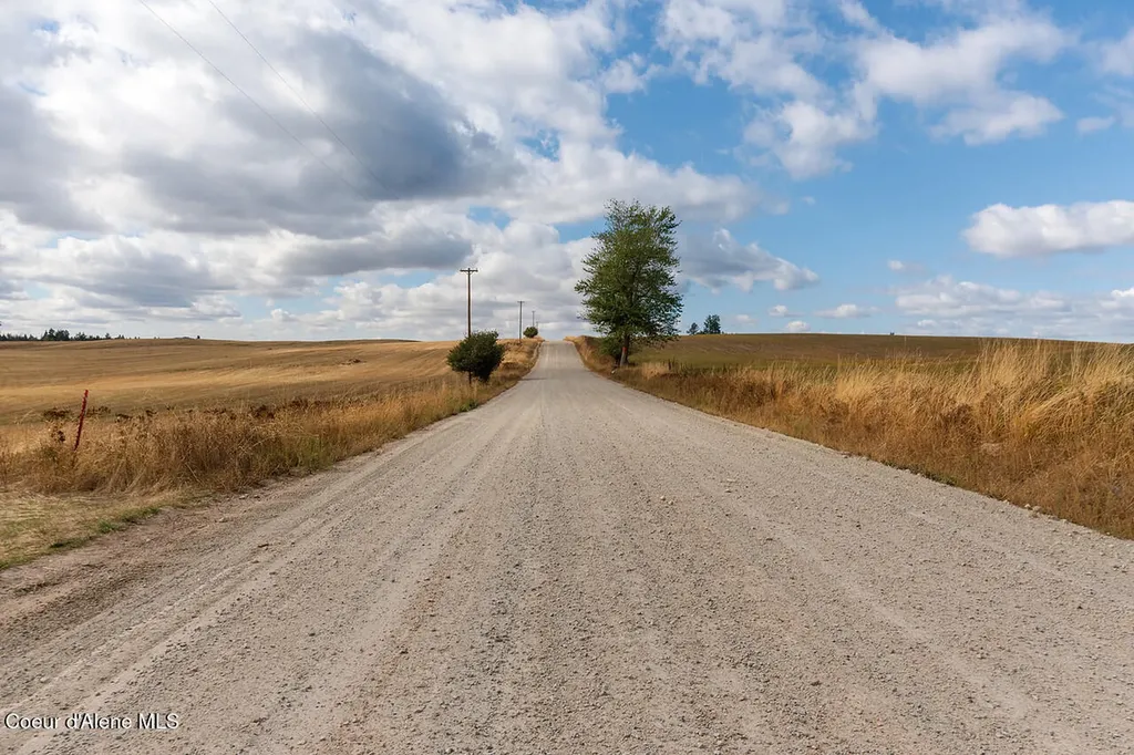 E Van Dusen Road Harrison ID 83833
