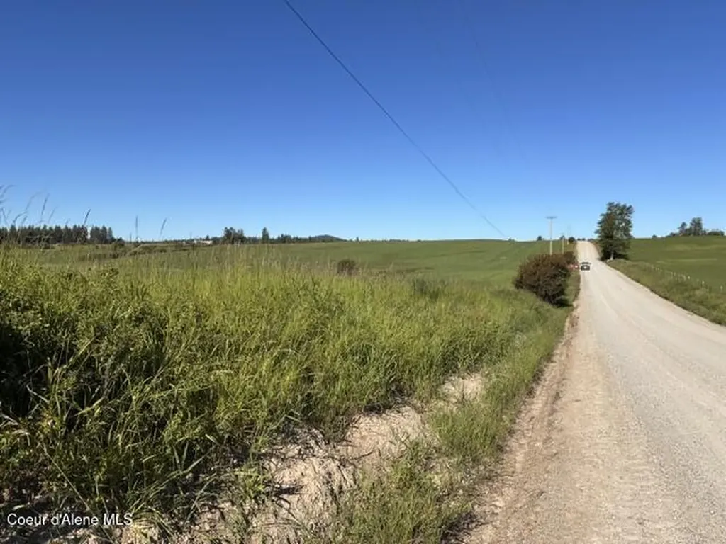 E Van Dusen Road Harrison ID 83833