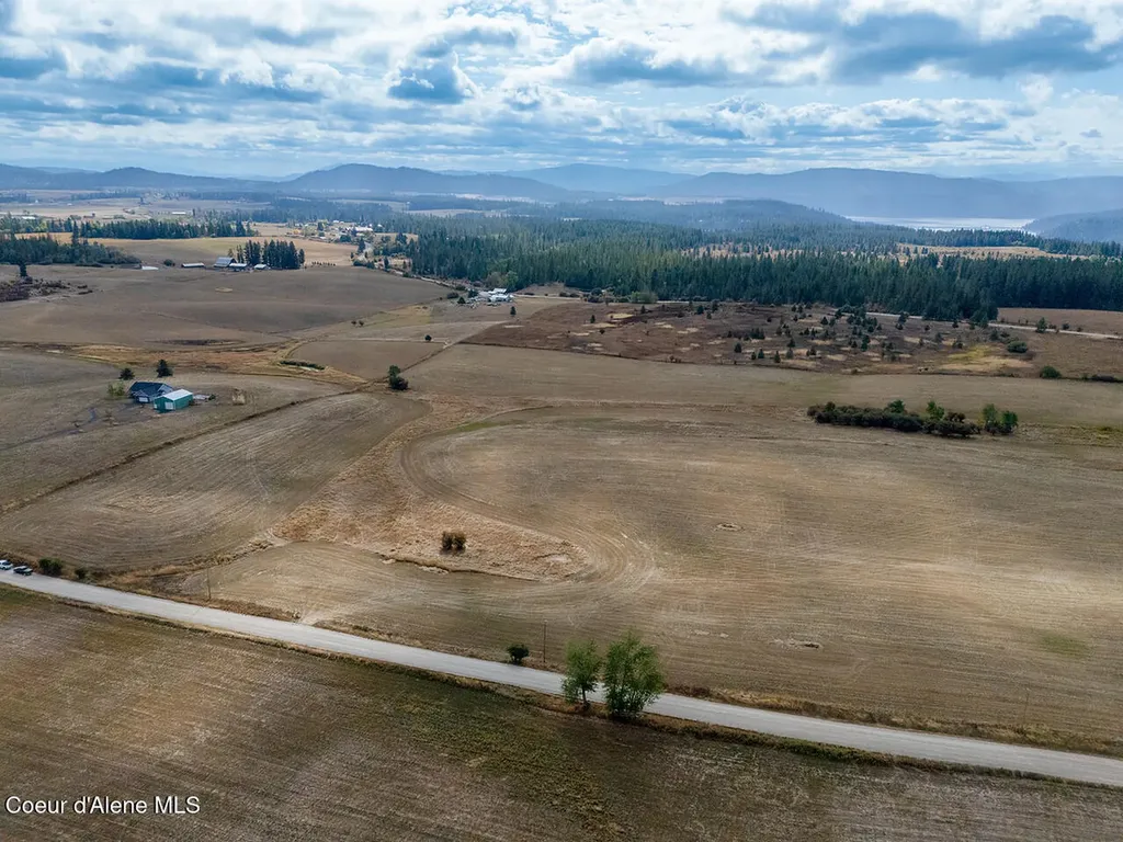 E Van Dusen Road Harrison ID 83833