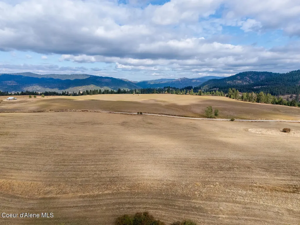E Van Dusen Road Harrison ID 83833