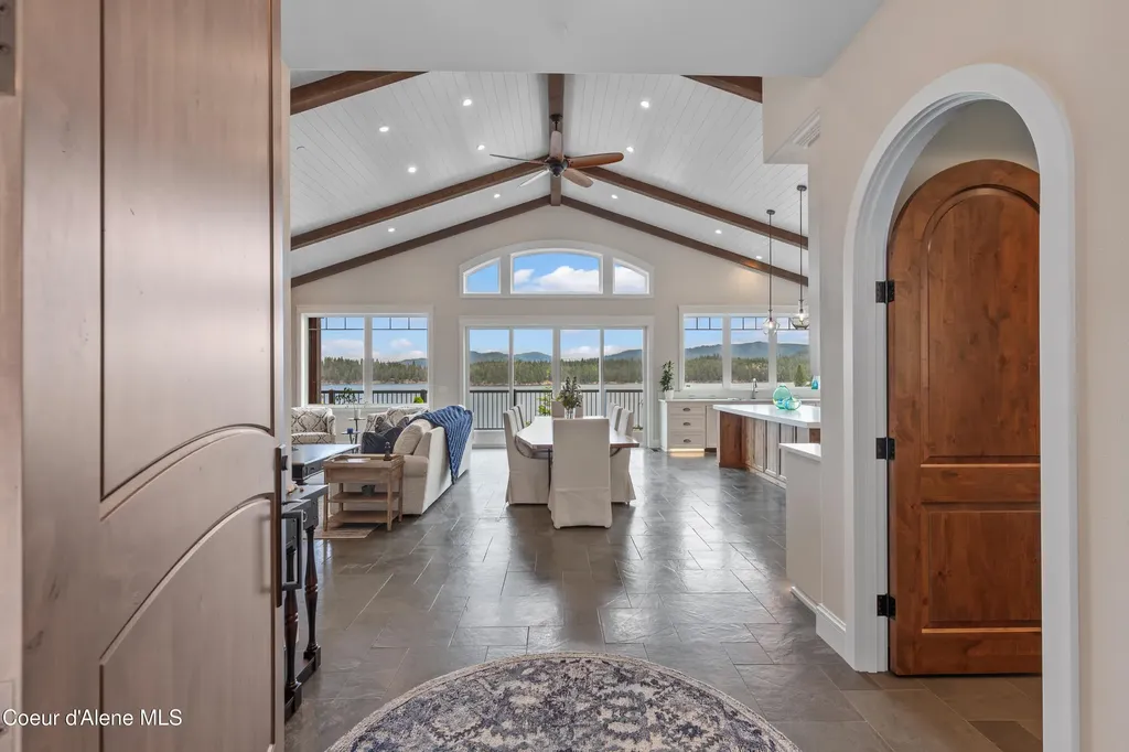 8491 N Mckinley Lane Hayden Lake ID 83835