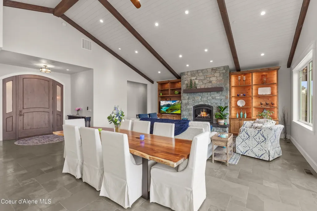 8491 N Mckinley Lane Hayden Lake ID 83835