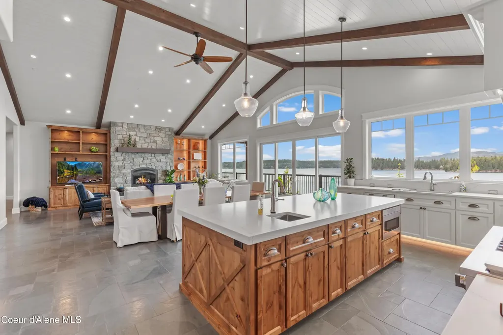 8491 N Mckinley Lane Hayden Lake ID 83835