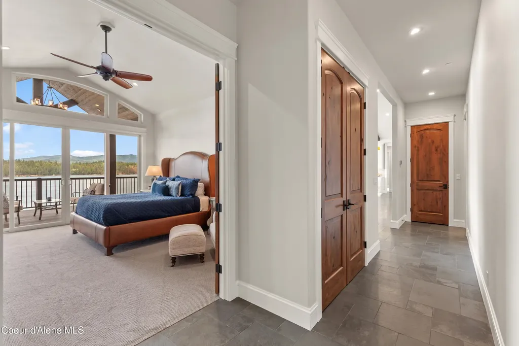 8491 N Mckinley Lane Hayden Lake ID 83835