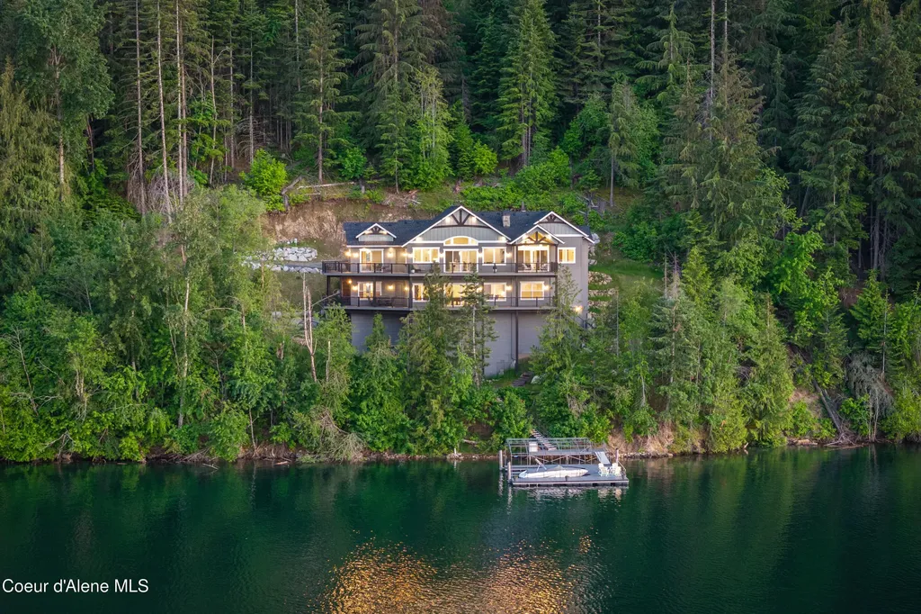 8491 N Mckinley Lane Hayden Lake ID 83835