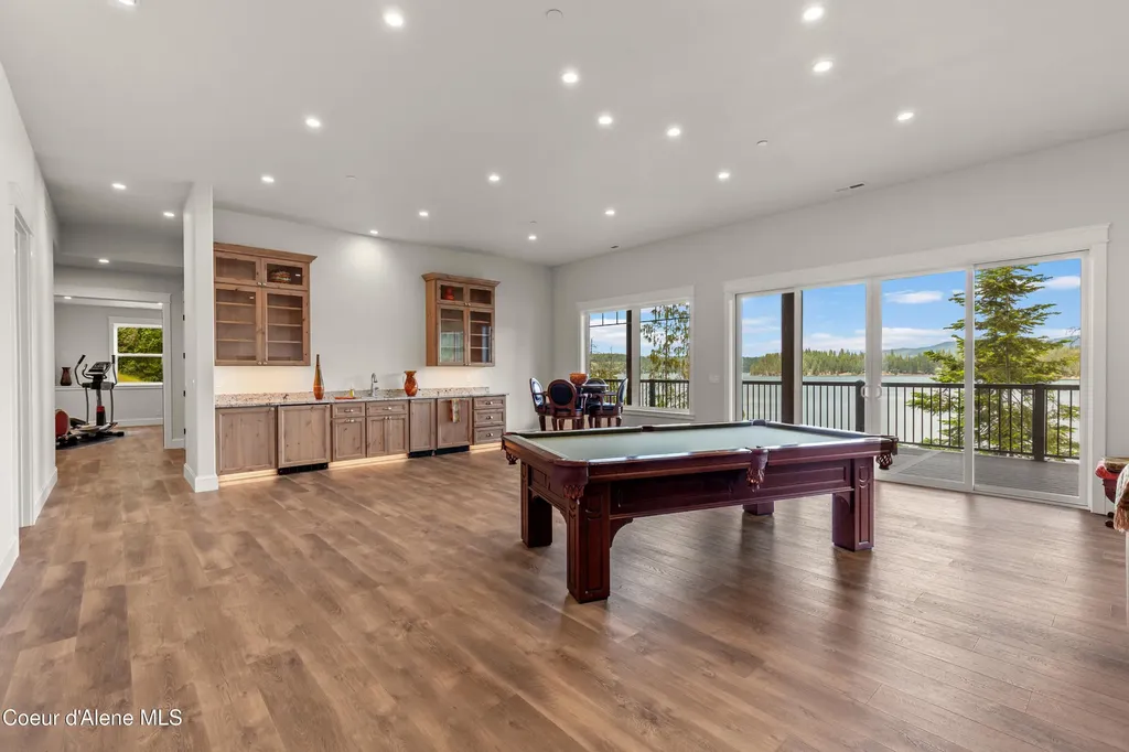 8491 N Mckinley Lane Hayden Lake ID 83835