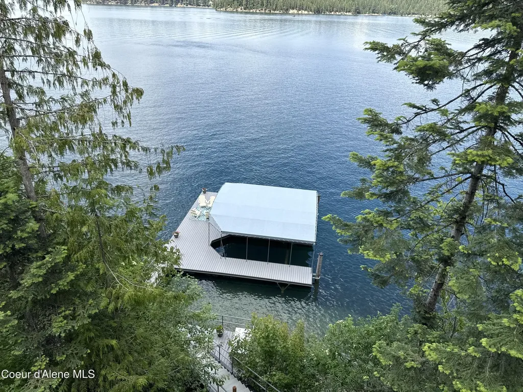 8491 N Mckinley Lane Hayden Lake ID 83835