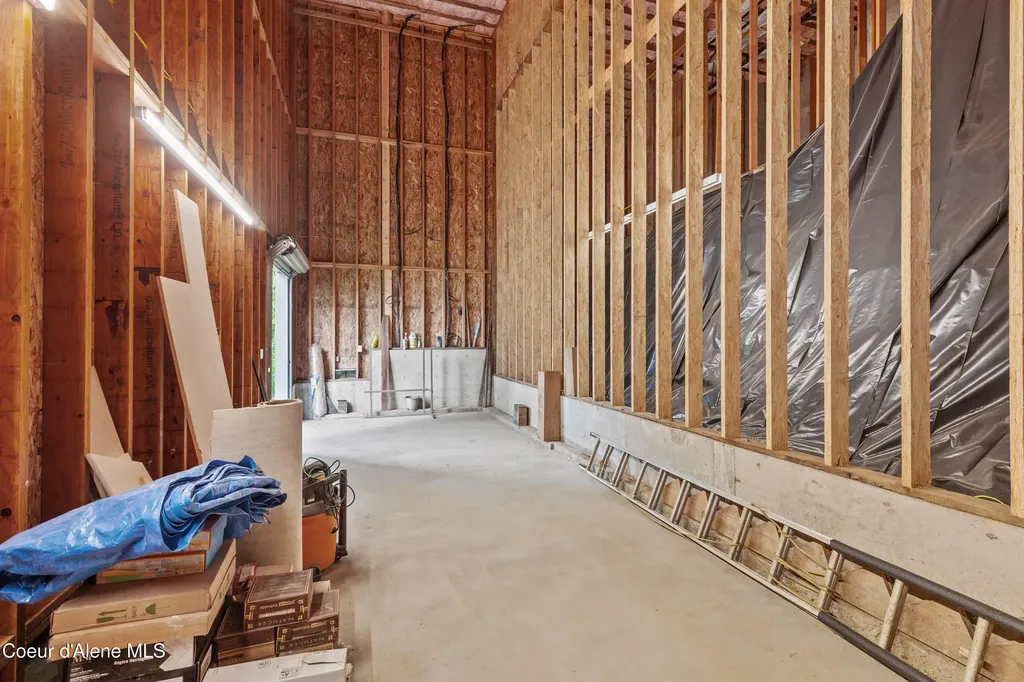 8491 N Mckinley Lane Hayden Lake ID 83835