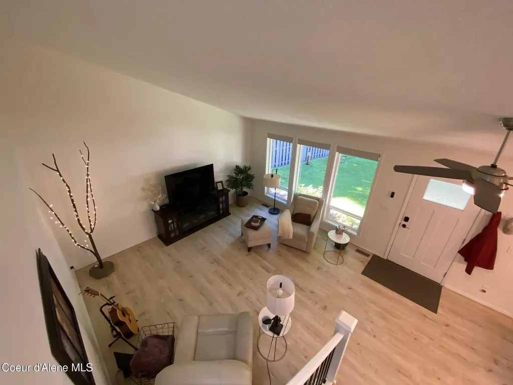 2207 W Medoc Court Hayden ID 83835