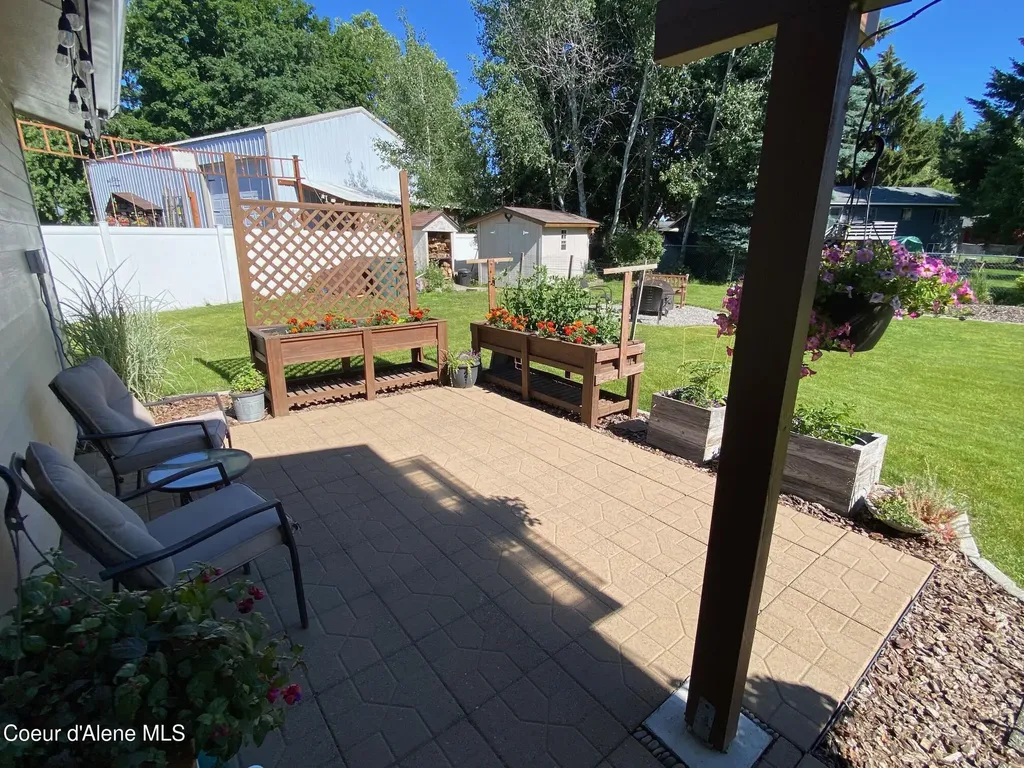 2207 W Medoc Court Hayden ID 83835