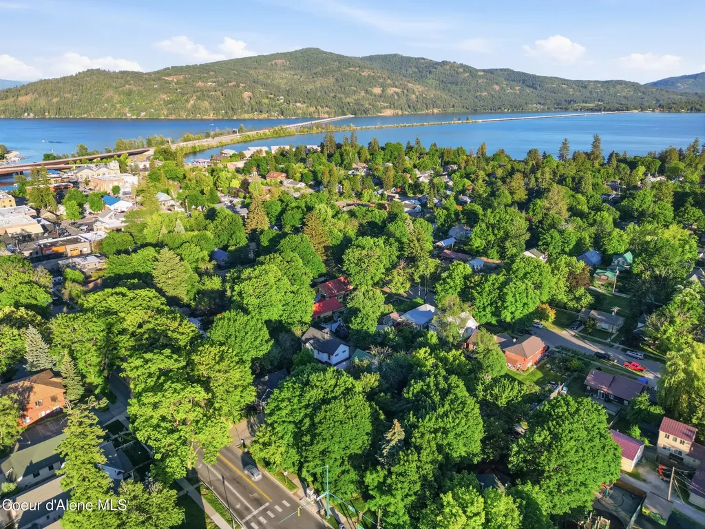 417 Pine Street Sandpoint ID 83864