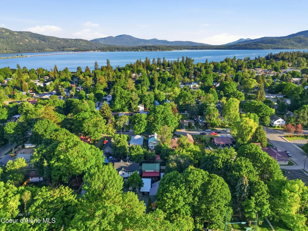 417 Pine Street Sandpoint ID 83864