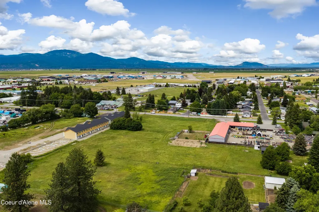 2296 W Hayden Avenue Hayden ID 83835