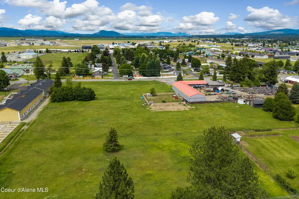 2296 W Hayden Avenue Hayden ID 83835