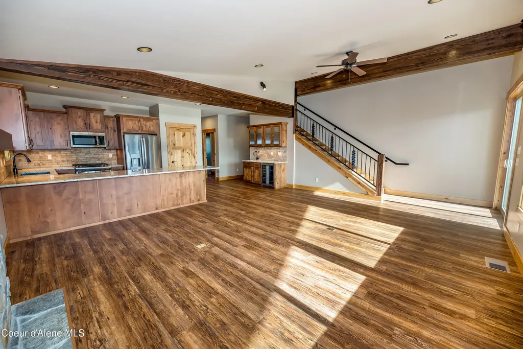 21 Fremont Lane Nordman ID 83848