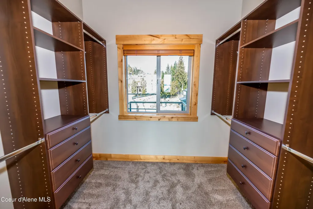 21 Fremont Lane Nordman ID 83848
