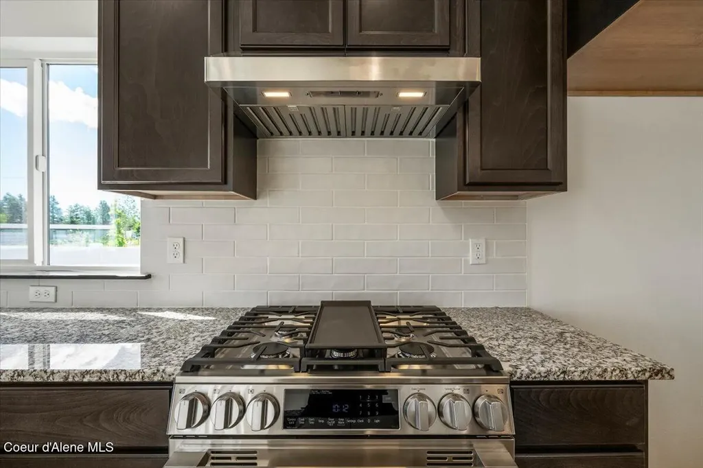 2824 N Neptune Street Post Falls ID 83854