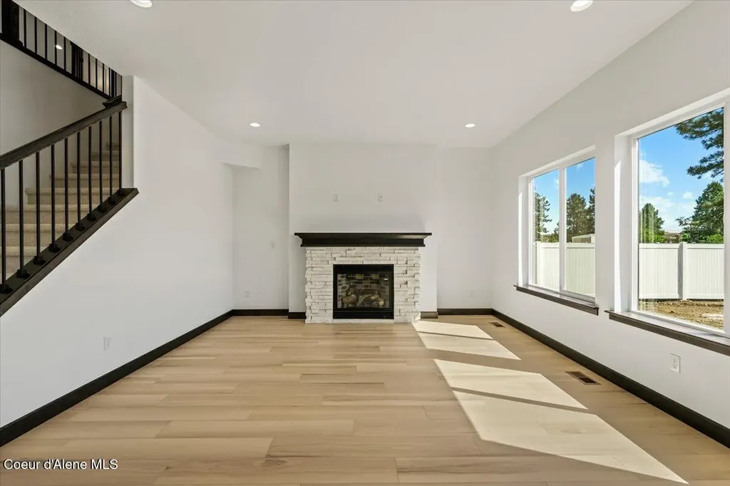 2824 N Neptune Street Post Falls ID 83854