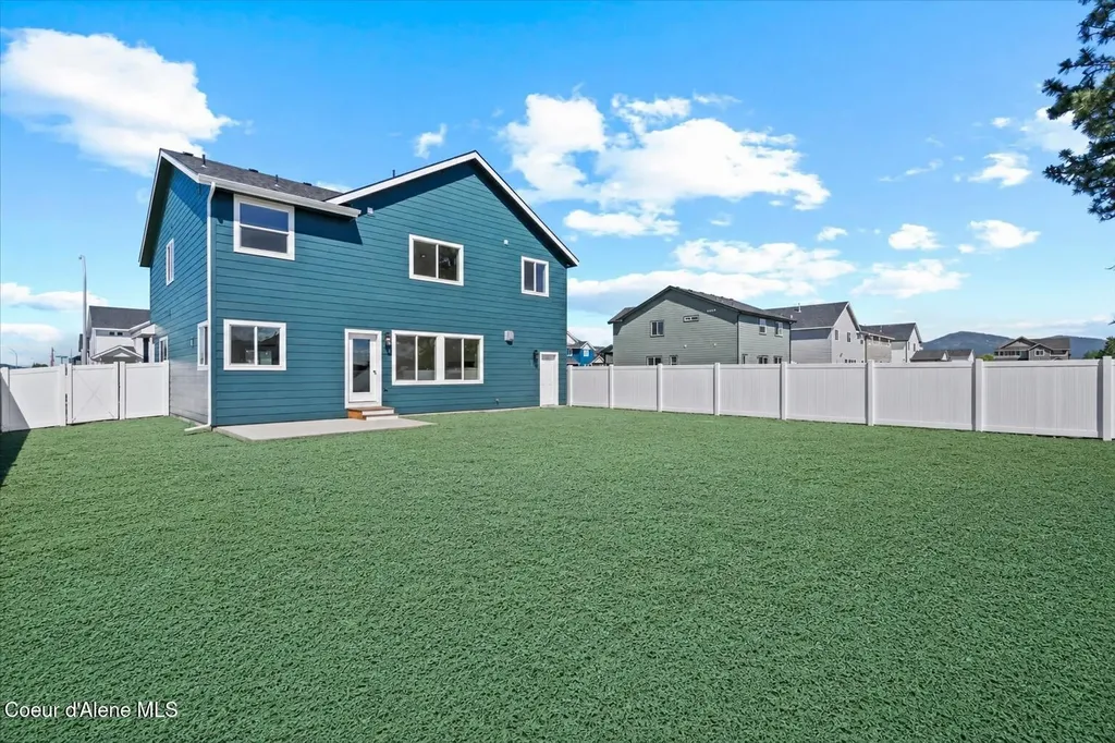 2824 N Neptune Street Post Falls ID 83854