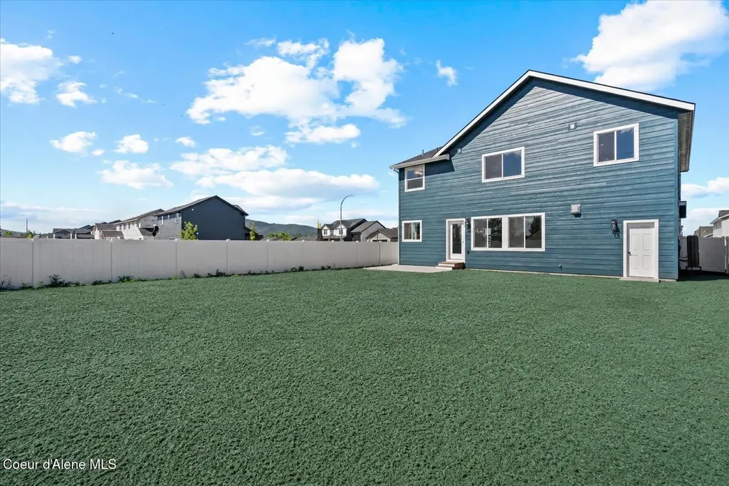 2824 N Neptune Street Post Falls ID 83854