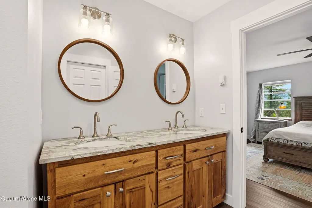 170 Michael Lane Sandpoint ID 83864
