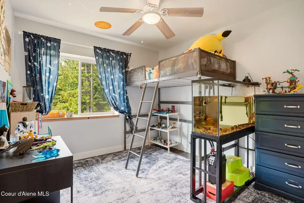 170 Michael Lane Sandpoint ID 83864